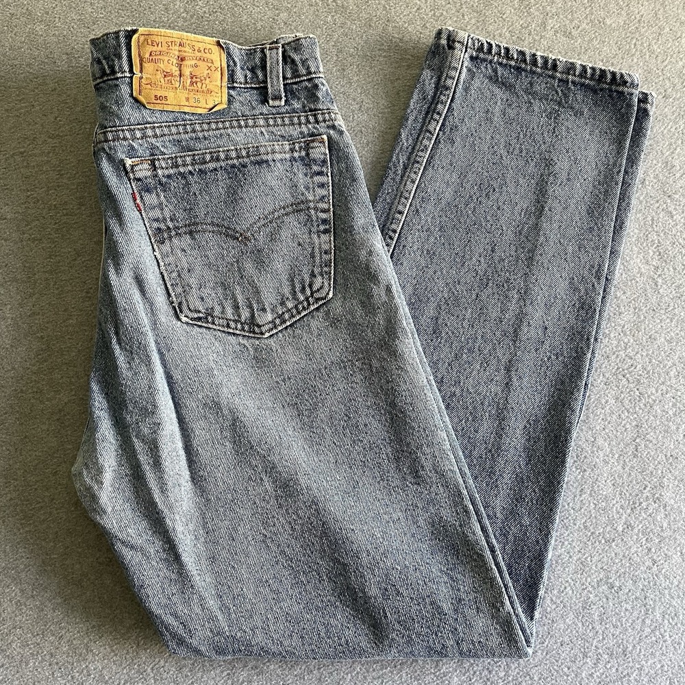 Vtg Levi's 505 Jeans Men 36x32 Regular Fit Straight Leg Y2K 90s Denim USA Made